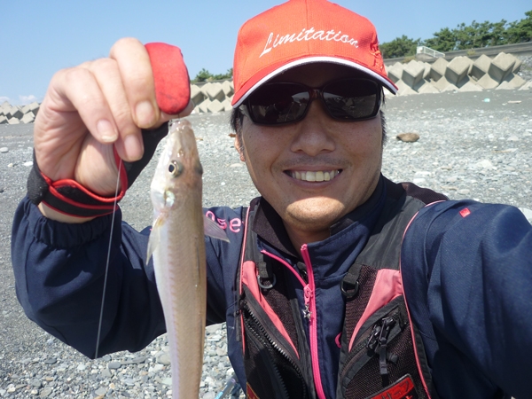 サーフビート投で満足の釣果　　静岡県
